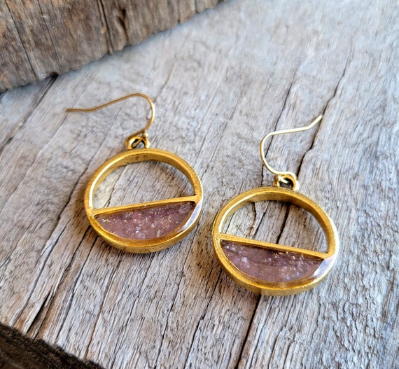 Crushed Lilac Lepidolite Earrings - Crushed Stone - Lepidolite And Gold Horizon Split Circle Dangle Earrings