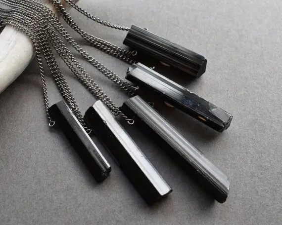 Black Tourmaline Necklace, Raw Crystal Necklace, Empath Protection Necklace, Gothic Pagan Witchy Necklace, Tourmaline Pendant, Goth Jewelry