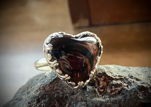 Size 7 Mahogany Obsidian Heart Ring