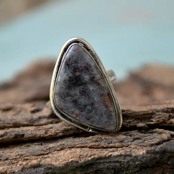 Trillion Lepidolite Gemstone Ring, Lepidolite Ring, 925 Sterling Silver Ring, Unique Gift Ring, Birthstone Ring, Lepidolite Gemstone Ring