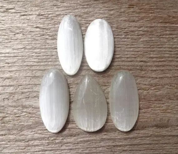 White Selenite Cabochon, White Oval Gemstone Cabochon, Natural White Stone