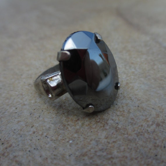 Hematite Sterling Silver Ring, Large Oval Shiny Dark Gray Hematite Ring, Sterling Silver Setting, Gift For Her, Size 6, Mother's Day Gift