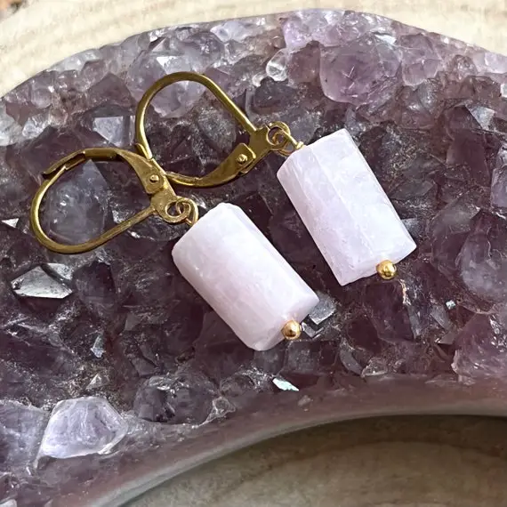Kunzite Earrings Minimalist Crystal Healing Natural Stone Heart Chakra