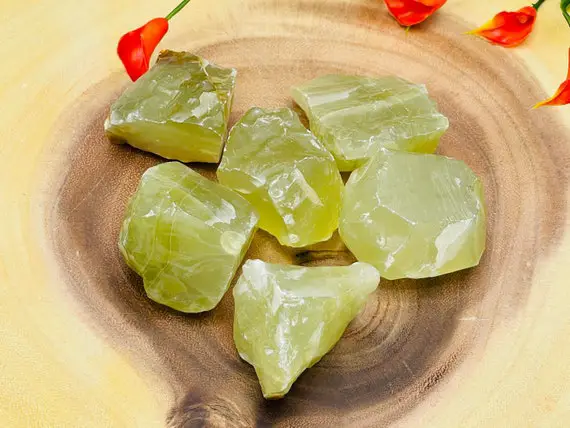 Green Onyx Rough Stone, Green Onyx Raw Crystal Specimen, Healing Chakra Chunks, Healing, Meditation, Rocks Crystals, Reiki Crystal
