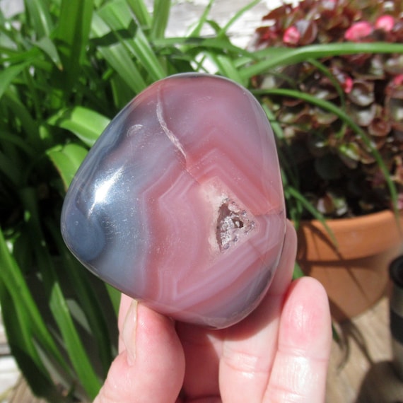 Banded Agate Palm Stone, Sashe River Agate From Zimbabwe