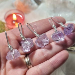 Shop Amethyst Necklaces! Minimalist Raw Amethyst necklace – Calming crystals | Natural genuine Amethyst necklaces. Buy crystal jewelry, handmade handcrafted artisan jewelry for women.  Unique handmade gift ideas. #jewelry #beadednecklaces #beadedjewelry #gift #shopping #handmadejewelry #fashion #style #product #necklaces #affiliate #ad