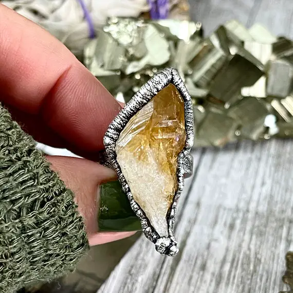 Size 6.5 Raw Citrine Crystal Point Ring Set In Fine Silver  / Foxlark Collection - One Of A Kind / Big Crystal Ring Witchy Jewelry Gemstone