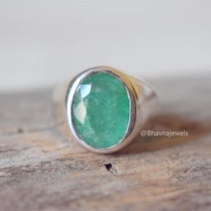 Translucent Natural Emerald ring , signet ring , 925 sterling silver ring , man ring , Emerald mens ring, Emerald gemstone