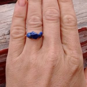 Shop Lapis Lazuli Rings! Lapis Lazuli Dark blue Crystal ring- made to order | Natural genuine Lapis Lazuli rings, simple unique handcrafted gemstone rings. #rings #jewelry #shopping #gift #handmade #fashion #style #affiliate #ad