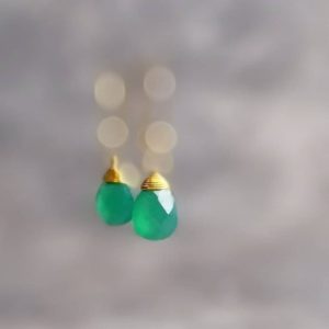 Shop Onyx Earrings! Green Onyx Earrings, Dainty Earrings Gold Earrings Best Quality Faceted Onyx Jewelry Gifts For Her | Natural genuine Onyx earrings. Buy crystal jewelry, handmade handcrafted artisan jewelry for women.  Unique handmade gift ideas. #jewelry #beadedearrings #beadedjewelry #gift #shopping #handmadejewelry #fashion #style #product #earrings #affiliate #ad