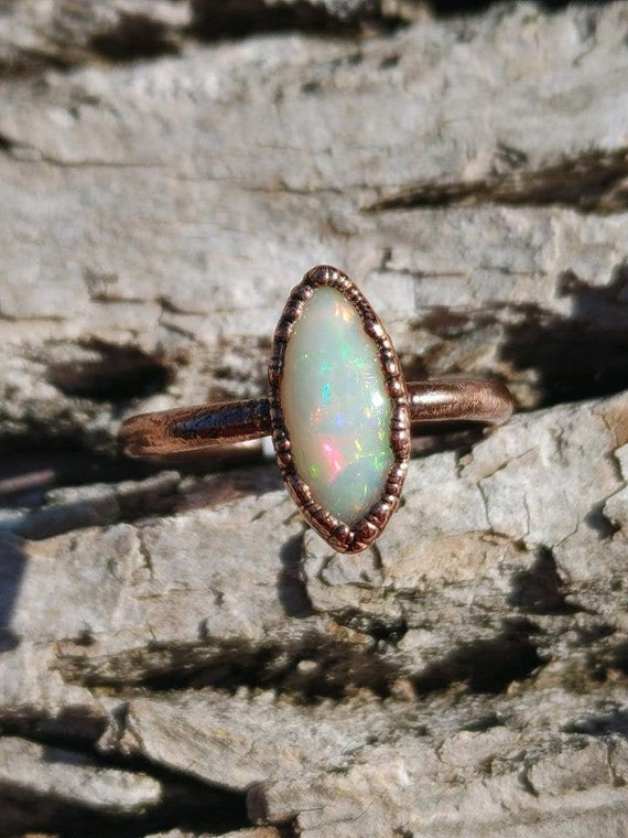 Natural Ethiopian Welo Fire Opal Ring/ Real Fire Opal Ring/ Boho Copper Opal Ring/ Rainbow Crystal/ Marquise Shape Multicolor Stone Ring