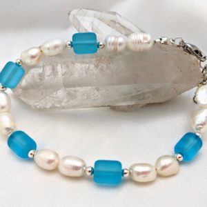 Shop Pearl Bracelets! Wedding "Something Blue" pearl & art seaglass anklet. Freshwater pearl bridal ankle bracelet jewelry, perfect for beach wedding. Adjustable | Natural genuine Pearl bracelets. Buy handcrafted artisan wedding jewelry.  Unique handmade bridal jewelry gift ideas. #jewelry #beadedbracelets #gift #crystaljewelry #shopping #handmadejewelry #wedding #bridal #bracelets #affiliate #ad