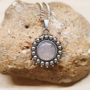 Boho round Rose Quartz pendant necklace. Reiki jewelry uk. January Birthstone. 5th anniversary gemstone.  Silver plated. | Natural genuine Array jewelry. Buy crystal jewelry, handmade handcrafted artisan jewelry for women.  Unique handmade gift ideas. #jewelry #beadedjewelry #beadedjewelry #gift #shopping #handmadejewelry #fashion #style #product #jewelry #affiliate #ad