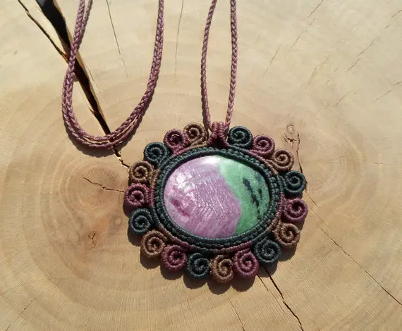 Ruby Zoisite Macrame Necklace, Spiral Sun Macrame Necklace For Women, Large Crystal Necklace, Long Gemstone Bohemian Necklace