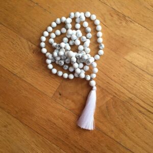 Howlite Necklaces Howlite Necklaces
