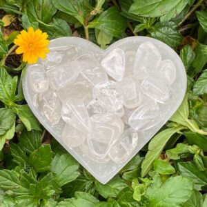 Tumbled Quartz Stones