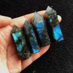 Labradorite Crystals & Stones
