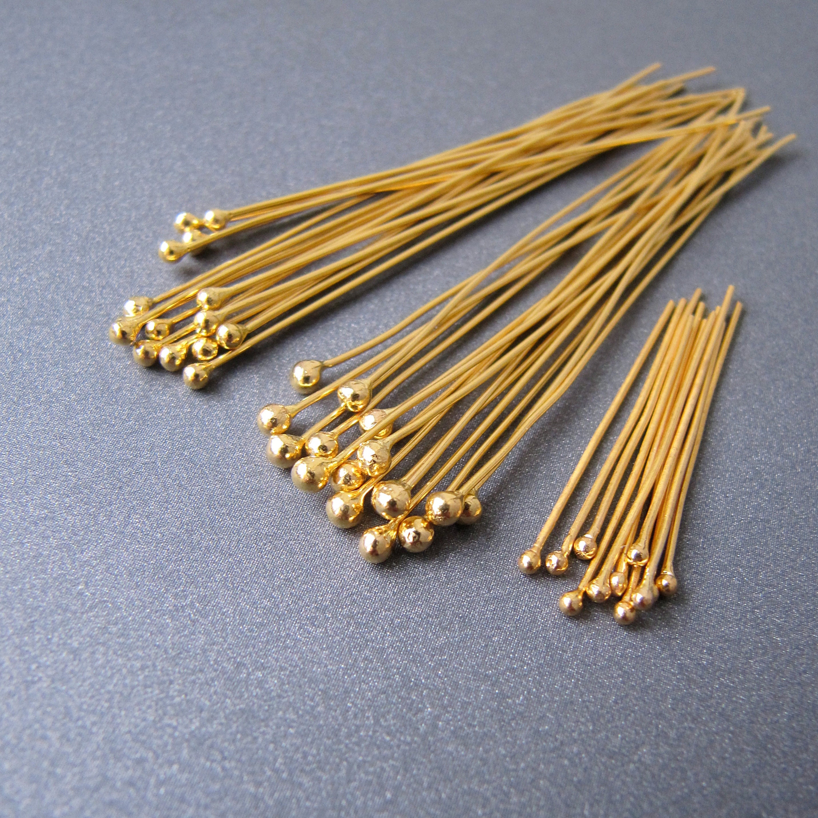 18k Gold 24ga Ball Head Pin • 1 / 1.25 / 1.5 / 2 Inch • 24ga 0.50mm Wire • 1.3 / 1.6 / 2mm Ball • Solid 18 Carat Gold • Tariff Free To Usa 18k Gold 24ga Ball Head Pin • 1 / 1.25 / 1.5 / 2 Inch • 24ga 0.50mm Wire • 1.3 / 1.6 / 2mm Ball • Solid 18 Carat Gold • Tariff Free To Usa
