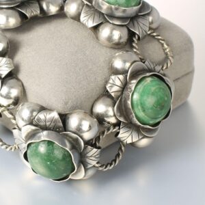 1940s Mexico Sterling silver Flower link Bracelet green calcite