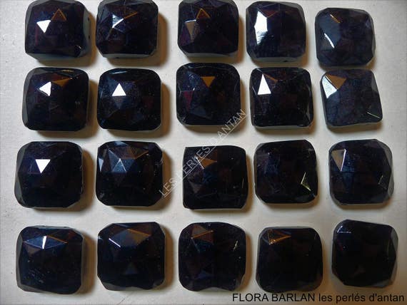 20 Antique French Jet Cabochons 15mm