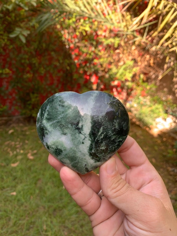 Aaa Quality Jade Heart – Deep Green Crystal Gemstone Gift