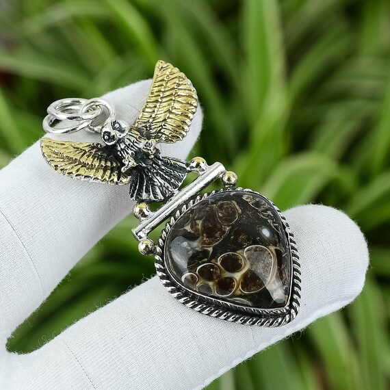 Handmade Turritella Agate Owl Pendant: Sterling Silver, 18k Gold Plated