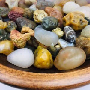 Gobi Eye Agate: Raw Mongolian Gemstone, Earth Tone Crystal Gobi Eye Agate: Raw Mongolian Gemstone, Earth Tone Crystal