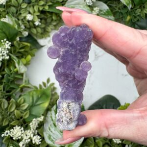 Grape Agate | 18g | - #4 (raw Purple Crystal Specimen, Crown Chakra, Healing Stone, Intuition)