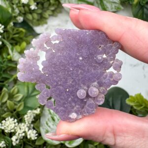 Grape Agate | 10g | - #8 (raw Purple Crystal Specimen, Crown Chakra, Healing Stone, Intuition)