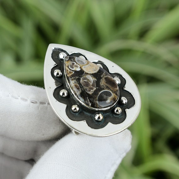 Handmade Pear Turritella Agate Ring: 925 Sterling Silver, Size 8