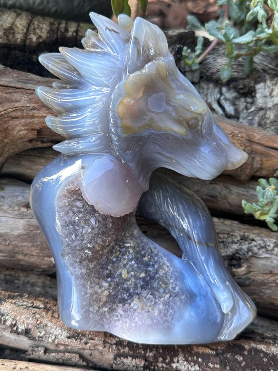 Grey Agate Geode Wolf Carving