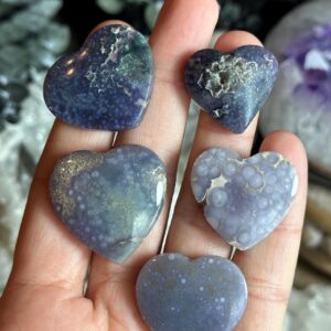 One Grape Agate Heart