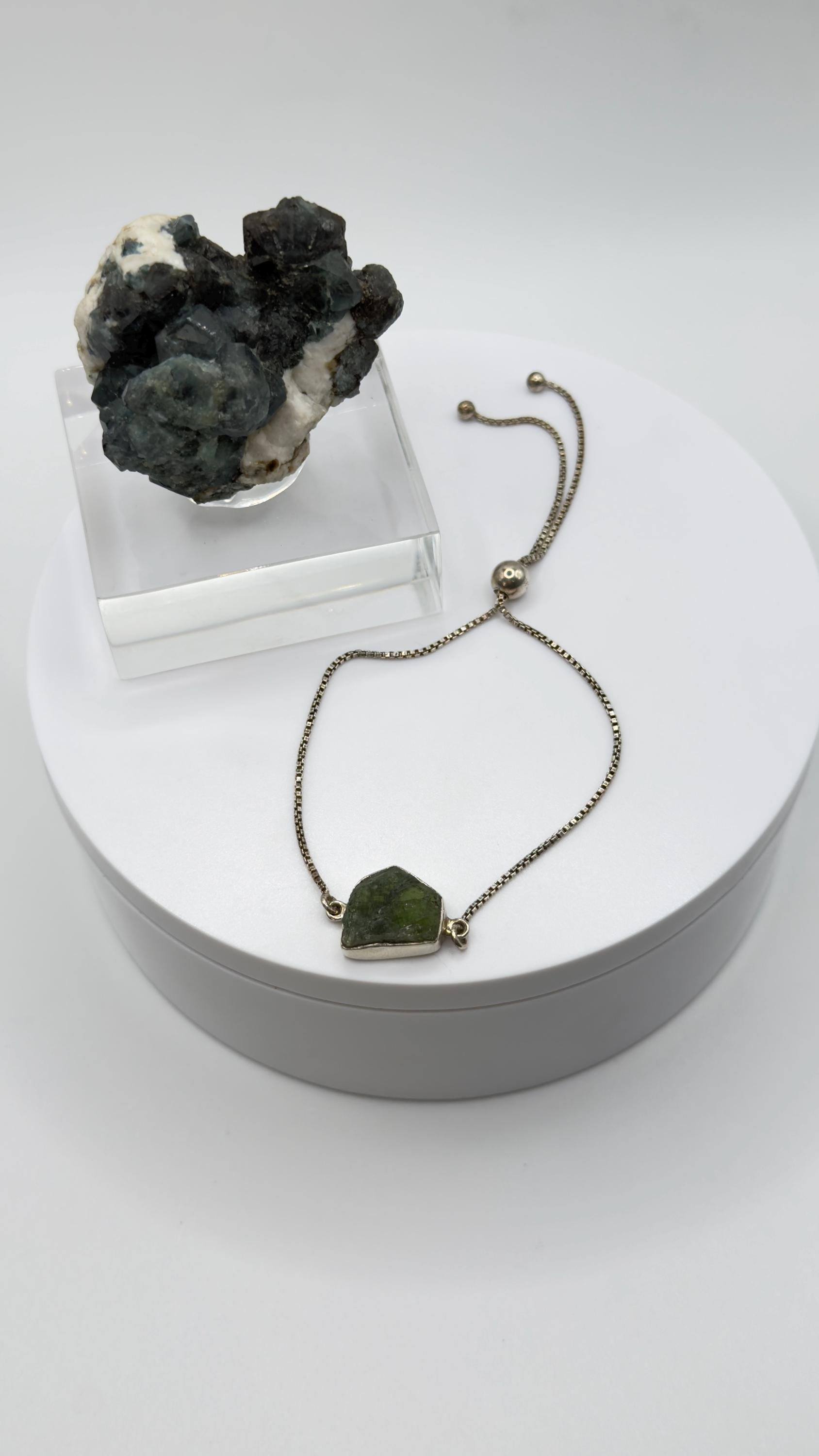 Alexandrite Adjustable Bracelet Raw Color Change Stone Silver Slider Bracelet June Birthstone Gift Alexandrite Adjustable Bracelet Raw Color Change Stone Silver Slider Bracelet June Birthstone Gift