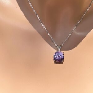 1/2 Inch Alexandrite Hand Cut Necklace/ Micro Facets For Extra Sparkle / June Purple To Blue/sterling Silver/ Very Clear Flawless Lab Grown 1/2 Inch Alexandrite Hand Cut Necklace/ Micro Facets For Extra Sparkle / June Purple To Blue/sterling Silver/ Very Clear Flawless Lab Grown