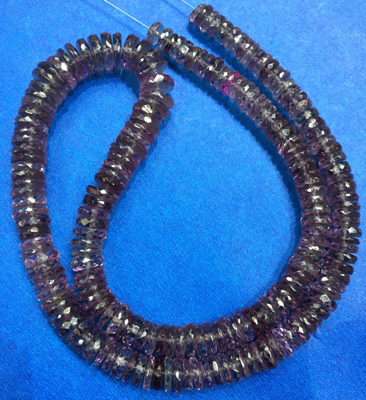 Aaaa++ Quality~extremely Beautiful~alexandrite Tyre Faceted Beads Alexandrite Heishi Cut Beads Alexandrite Gemstone Beads Unique Item.