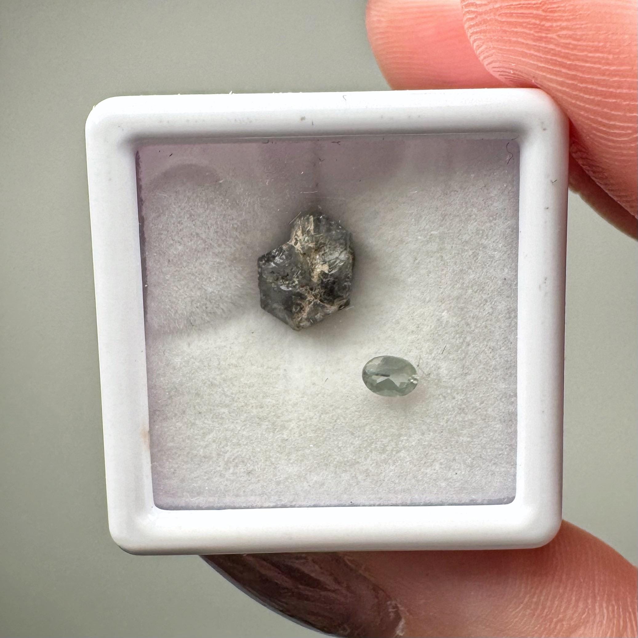 Alexandrite Set | Raw & Polished | - #3 (raw Green Crystal Specimen, Crown Chakra, Healing Stone)