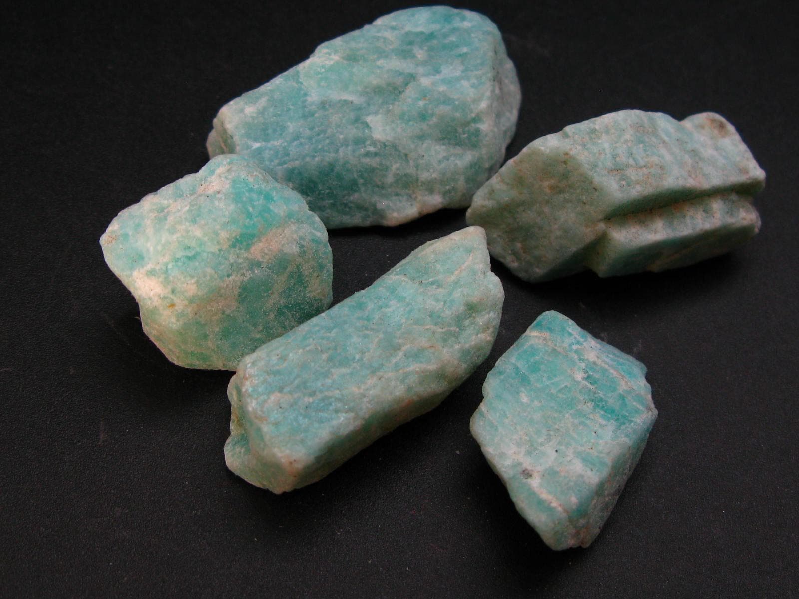 Amazon Stone!! Lot Of 5 Natural Rough Amazonite (green Microcline) From Madagascar Amazon Stone!! Lot Of 5 Natural Rough Amazonite (green Microcline) From Madagascar