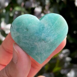 Amazonite Crystal Heart: 28.7G Mint Blue Gemstone (43x38mm) Amazonite Crystal Heart: 28.7G Mint Blue Gemstone (43x38mm)