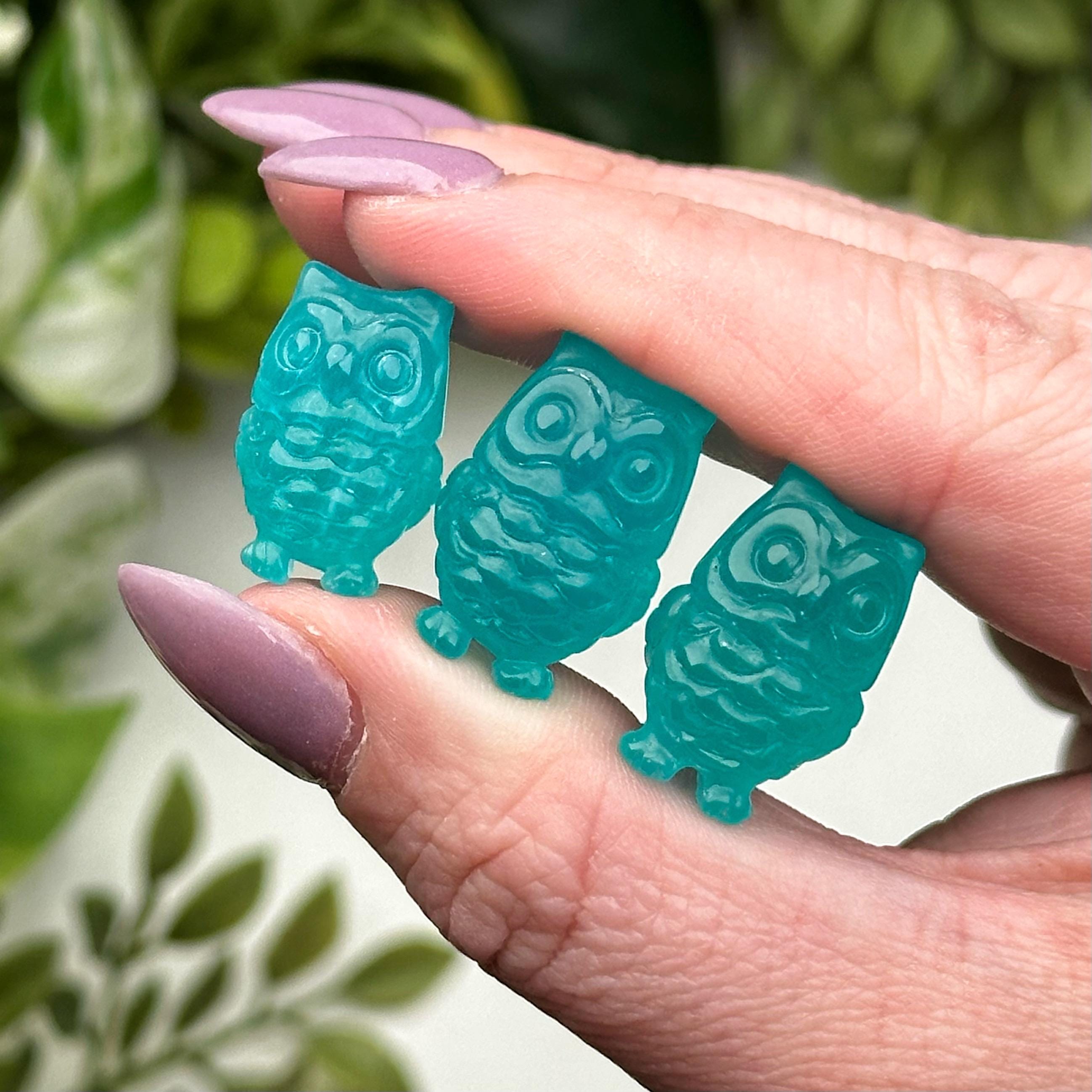 Mini Gel Amazonite Owl | 20mm | - No. 931 (polished Blue Crystal Carving, Throat Chakra, Peace)