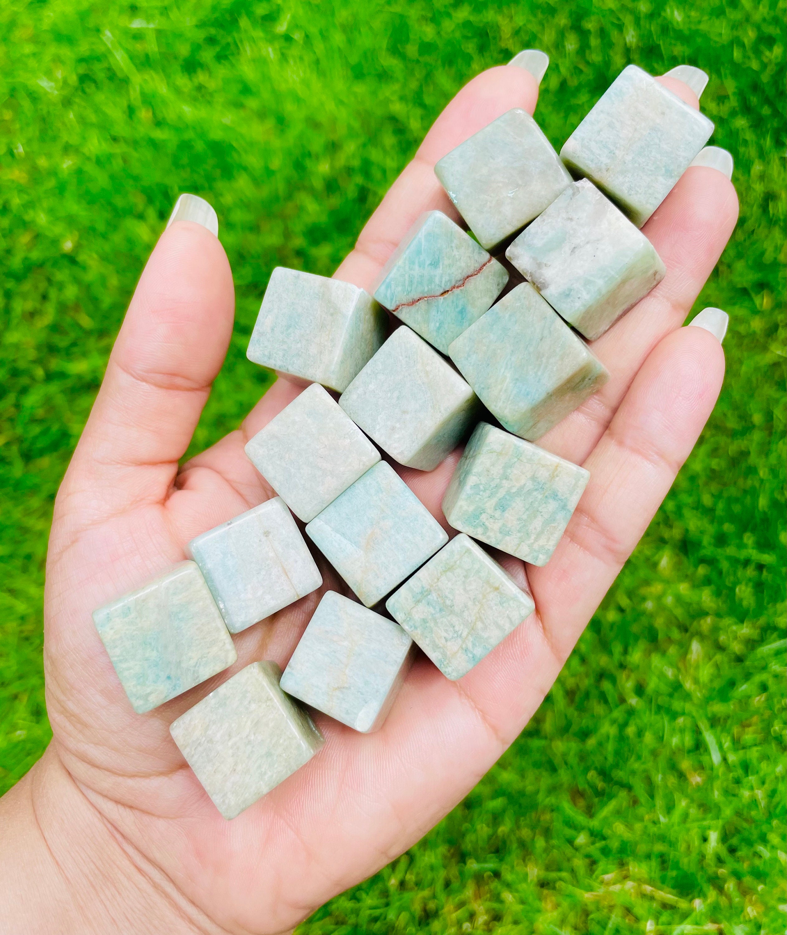 Amazonite Crystal Cube: Tumbled Stone (20-25mm)