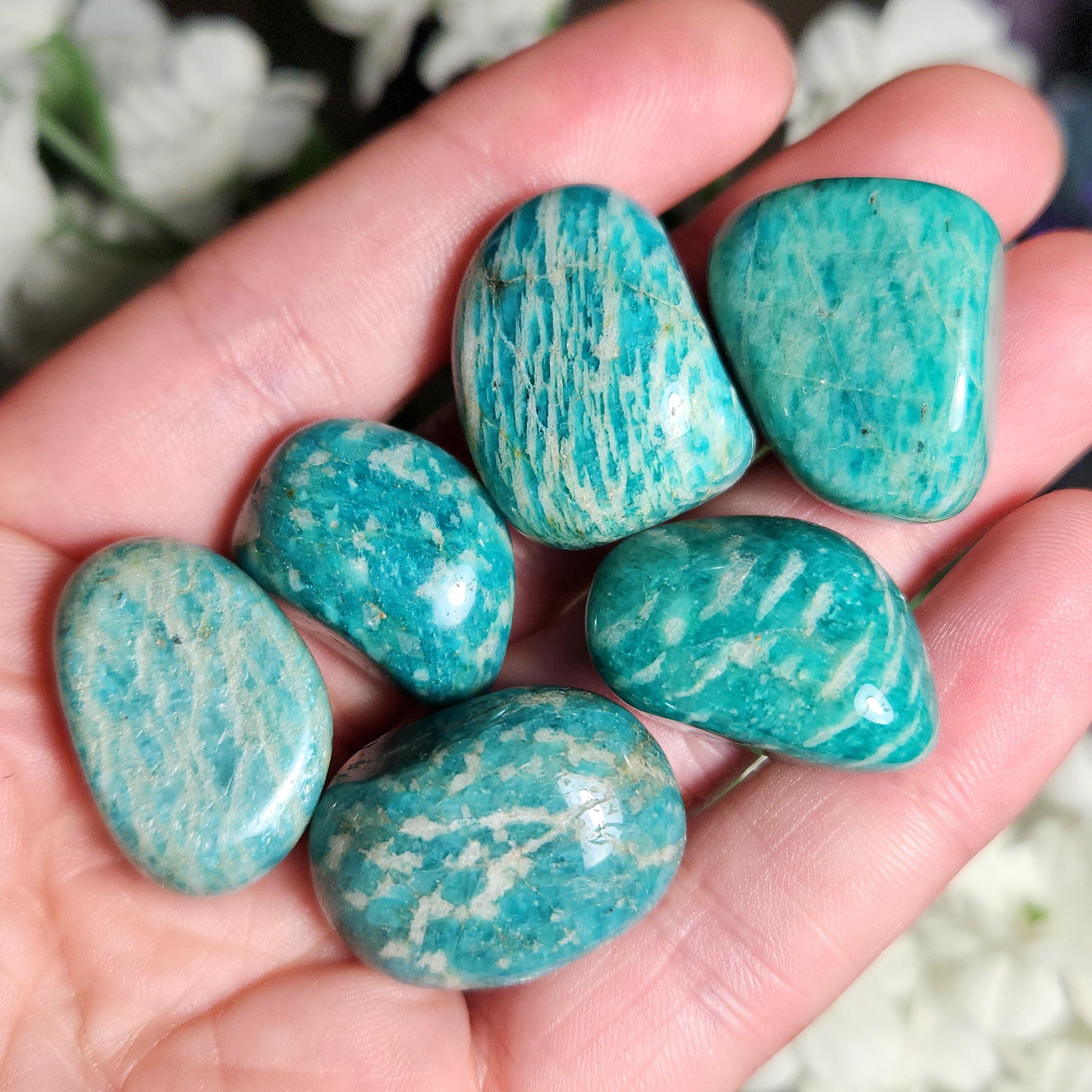 Amazonite Tumbled Stone: Polished Teal Crystal (15-20mm)