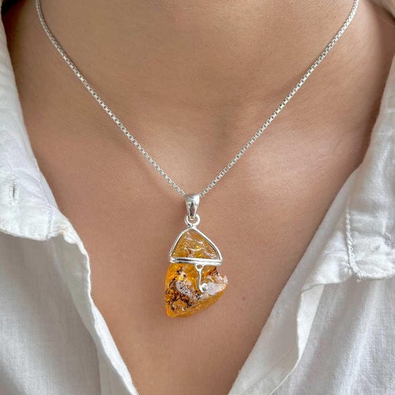 Raw Amber Pendant Necklace / 925 Sterling Silver / Healing Gemstone / Gifts For Her / Fancy / Raw Amber Statement Jewellery / Amb-p-36.