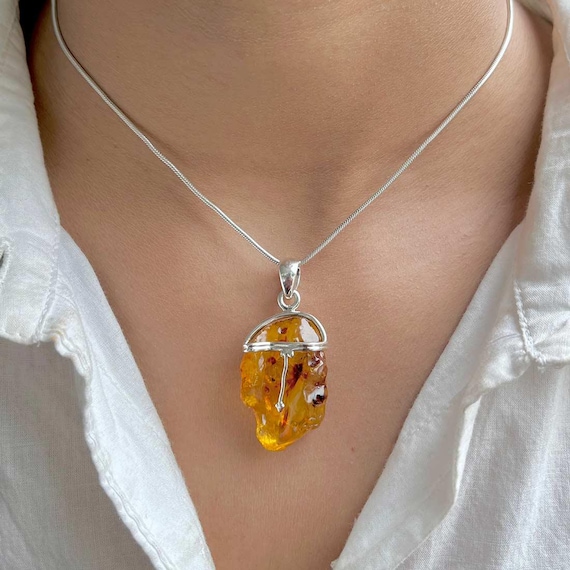 Raw Amber Pendant Necklace / 925 Sterling Silver / Healing Gemstone / Gifts For Her / Fancy / Raw Amber Statement Jewellery / Amb-p-21.