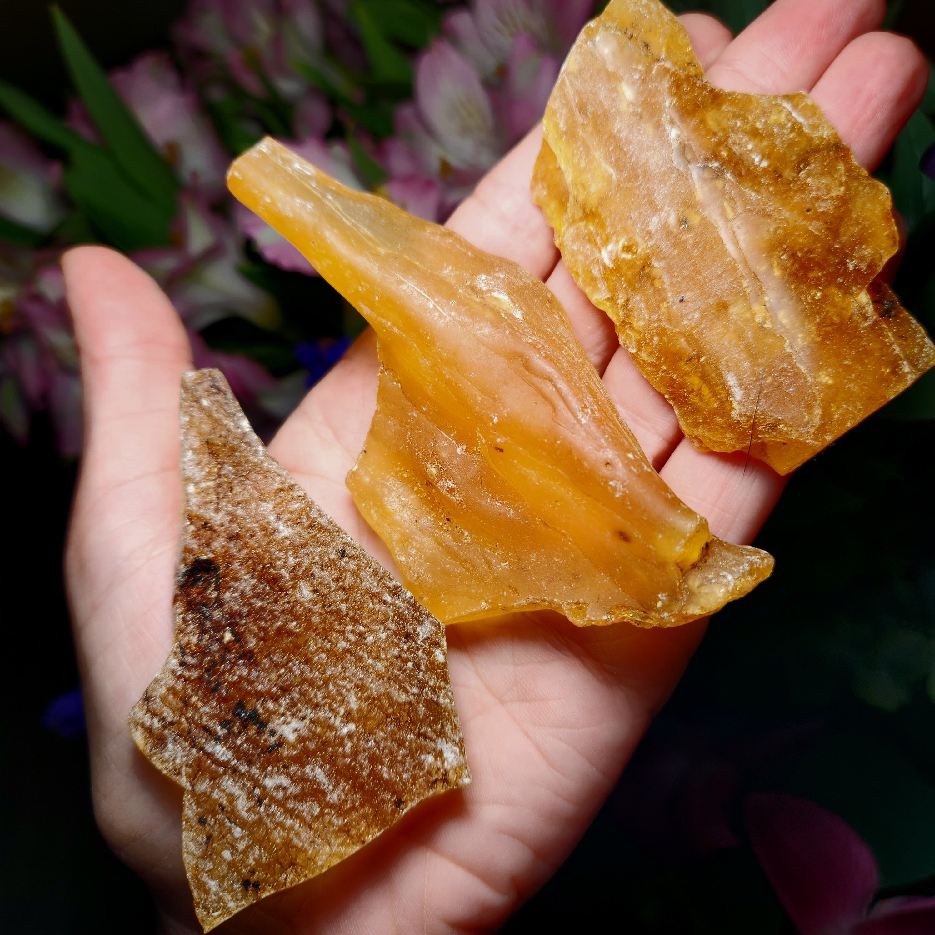 Large Natural Amber Specimen: Fossilized Tree Resin, Rough Amber Crystals