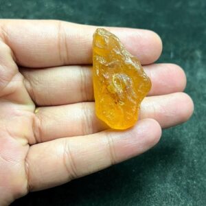 Uncut Amber Rough Stone | Transparent With Insect Inclusion 15.2g 45x27x18mm