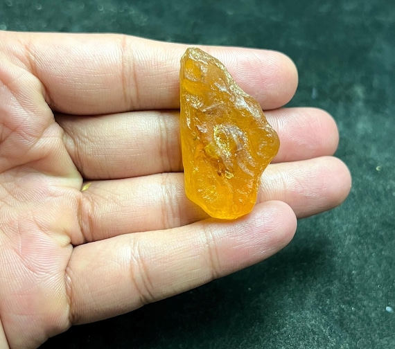 Uncut Amber Rough Stone | Transparent With Insect Inclusion 15.2g 45x27x18mm
