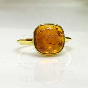 Oval Amber Ring In Solid Gold