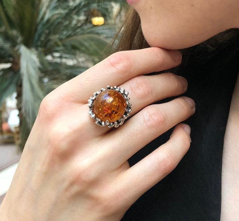 Amber Ring, Natural Amber, Genuine Amber, Taurus Birthstone, Round Vintage Ring, Brown Amber Ring, Big Amber Ring, Solid Silver Ring, Amber