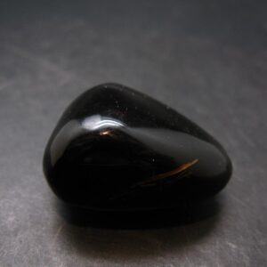 Rare Large Blue Amber Tumbled Piece Fluorescent From Indonesia - 1.3" - 10.07 Grams Rare Large Blue Amber Tumbled Piece Fluorescent From Indonesia - 1.3" - 10.07 Grams