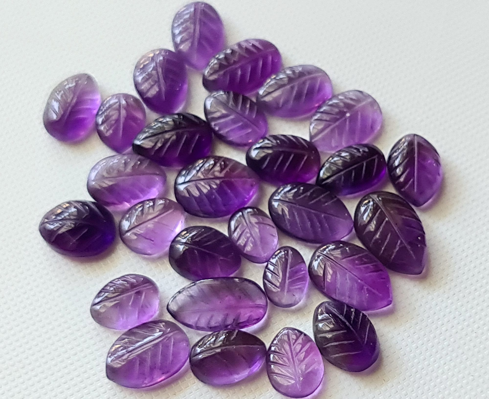 Natural Amethyst Hand Carved Leaf Cabochons, Pear Shape Fancy Leaf For Jewelry, Loose Amethyst Quartz 10-13mm (2pcs To 5pcs Option)-pksg227 Natural Amethyst Hand Carved Leaf Cabochons, Pear Shape Fancy Leaf For Jewelry, Loose Amethyst Quartz 10-13mm (2pcs To 5pcs Option)-pksg227